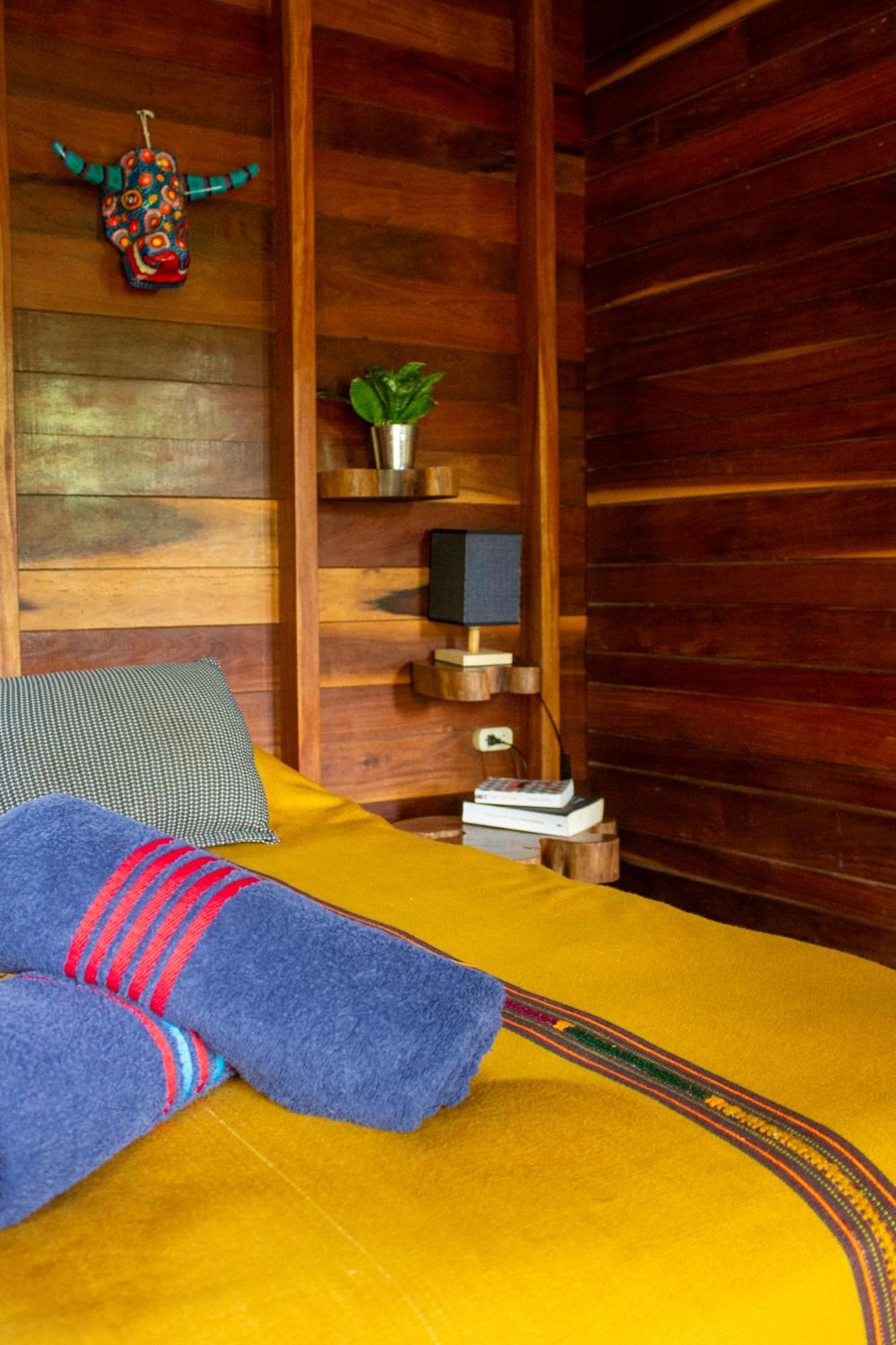 Alice Guesthouse El Remate Εξωτερικό φωτογραφία