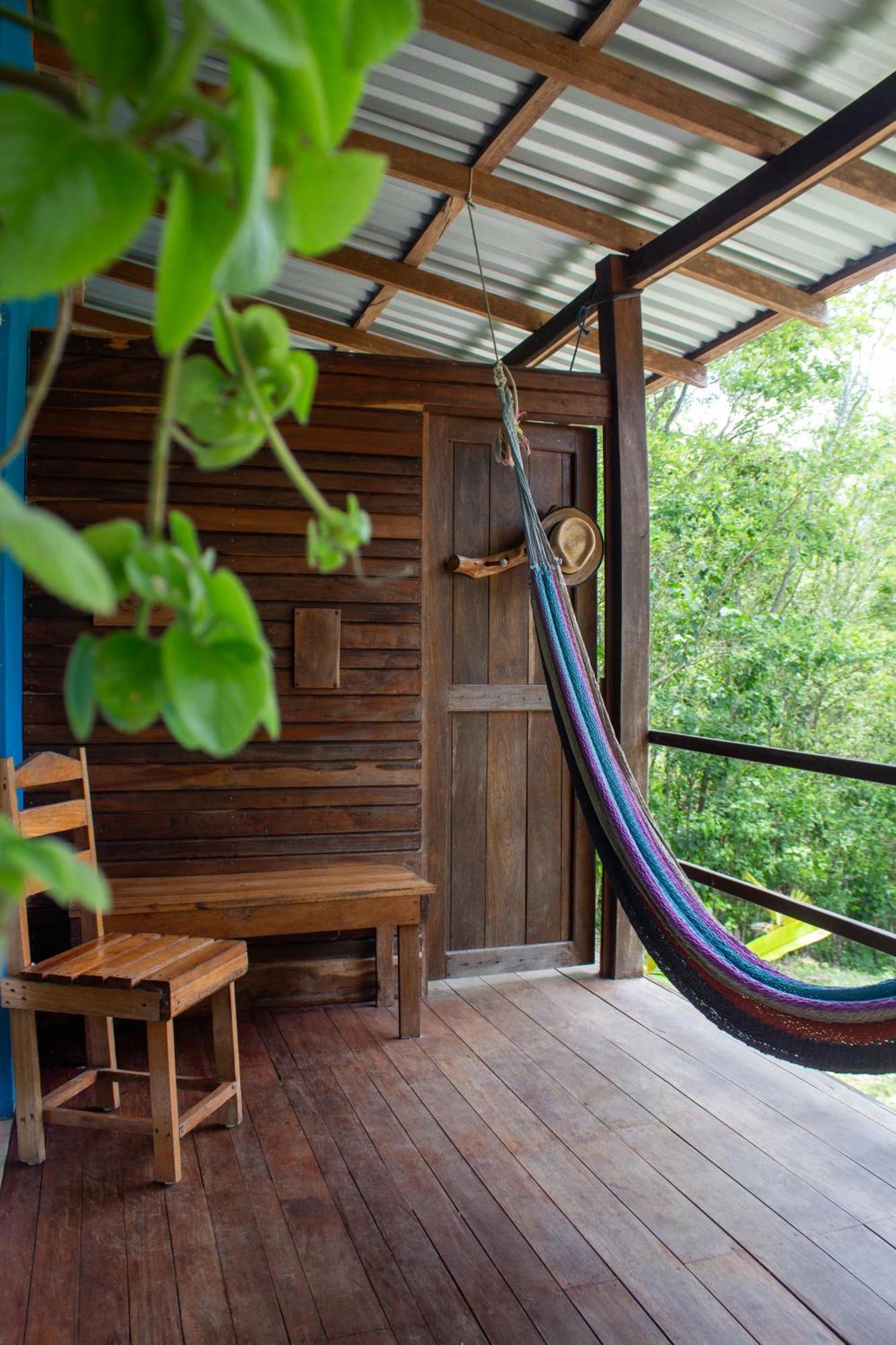 Alice Guesthouse El Remate Εξωτερικό φωτογραφία