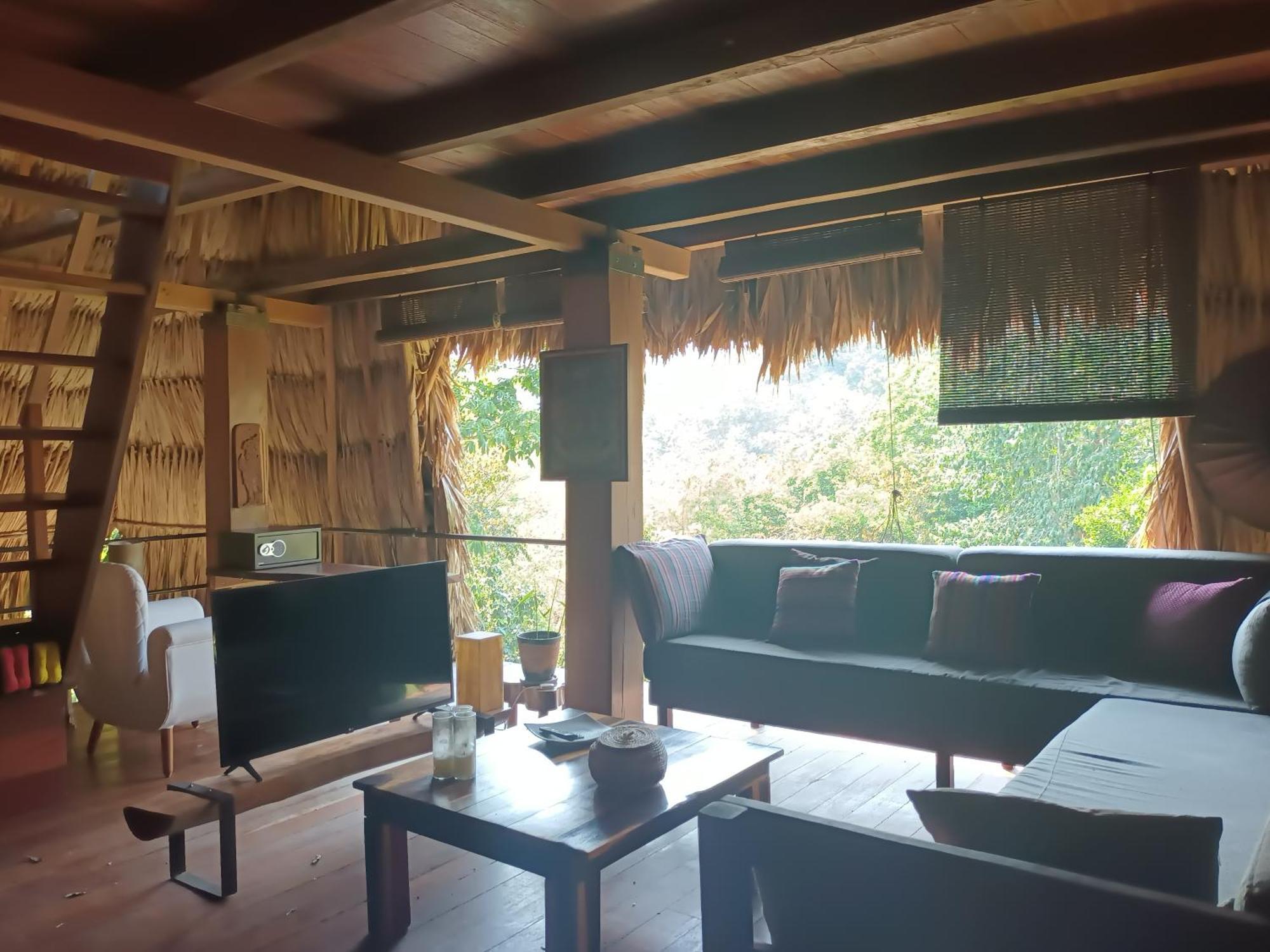 Alice Guesthouse El Remate Εξωτερικό φωτογραφία